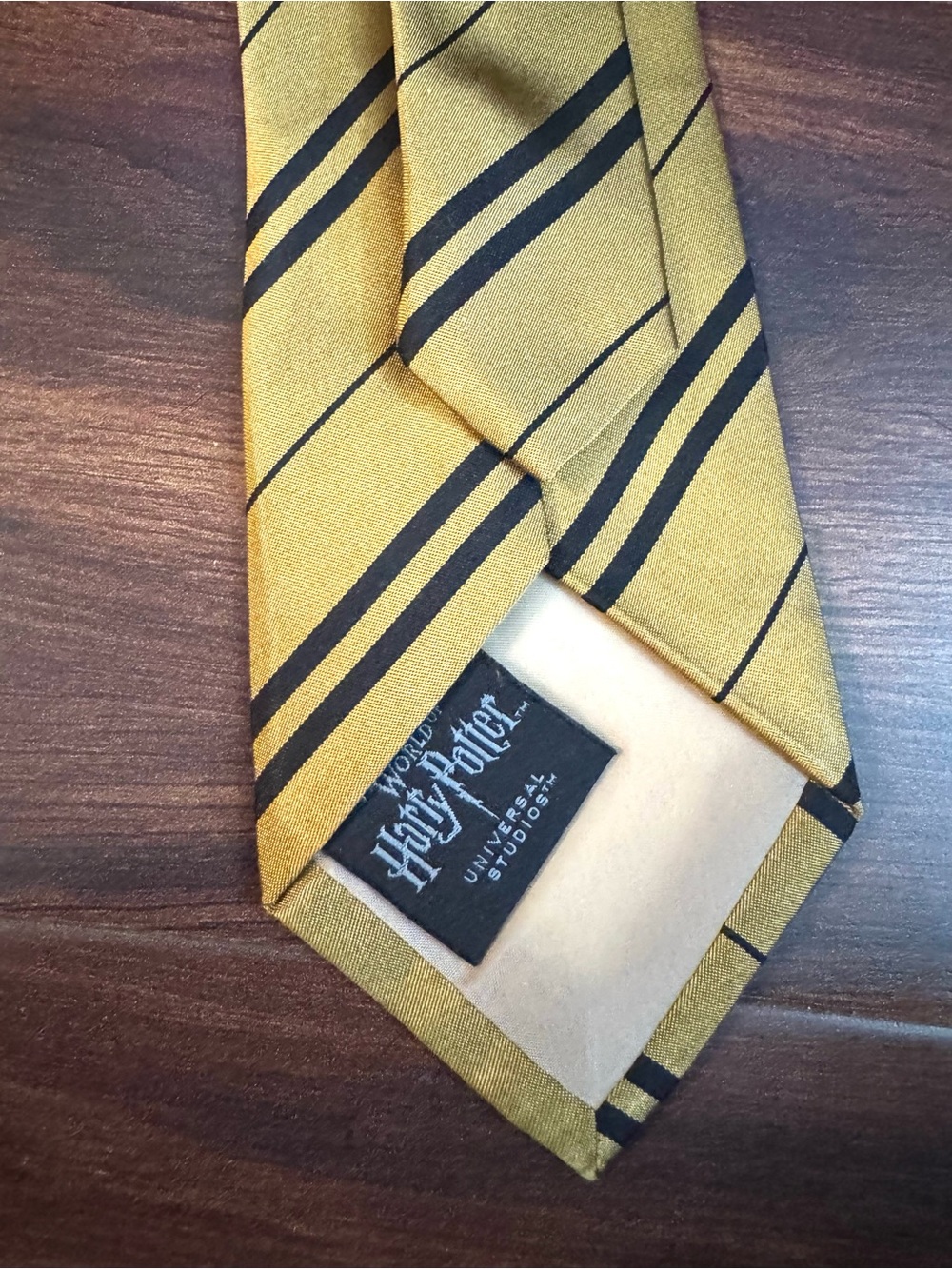 HARRY POTTER Classic Gold Striped Men's Repp Tie - Picture 2 of 7